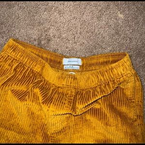 URBAN OUTFITTERS NEVER WORN mustard yellow corduroy joggers with draw string